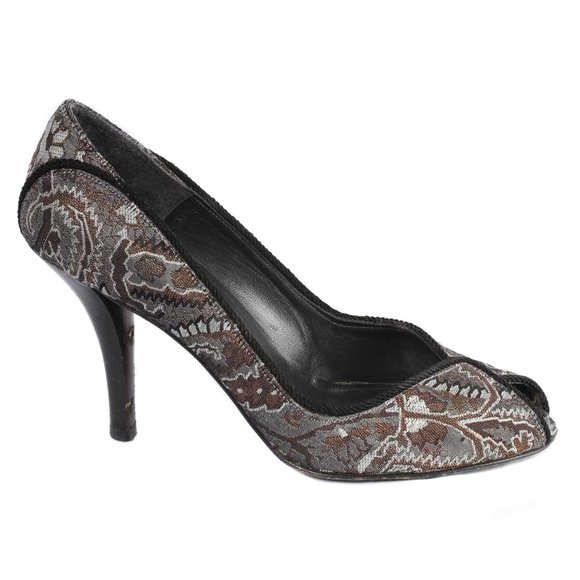 STUART WEITZMAN Metallic Brocade Peep Toe Pumps Size 7 1/2 - Picture 2 of 7